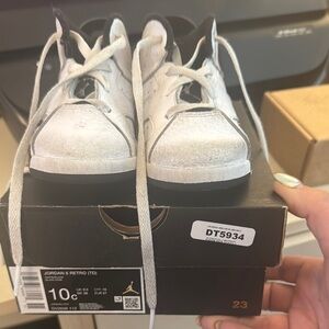 Jordan 6 Retro White and Black Sneakers Classic Athletic Design- little kids